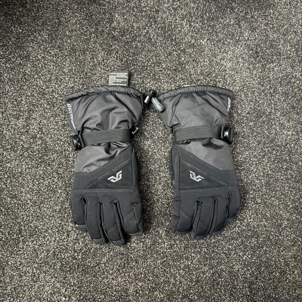 GORE-TEX Black Gloves